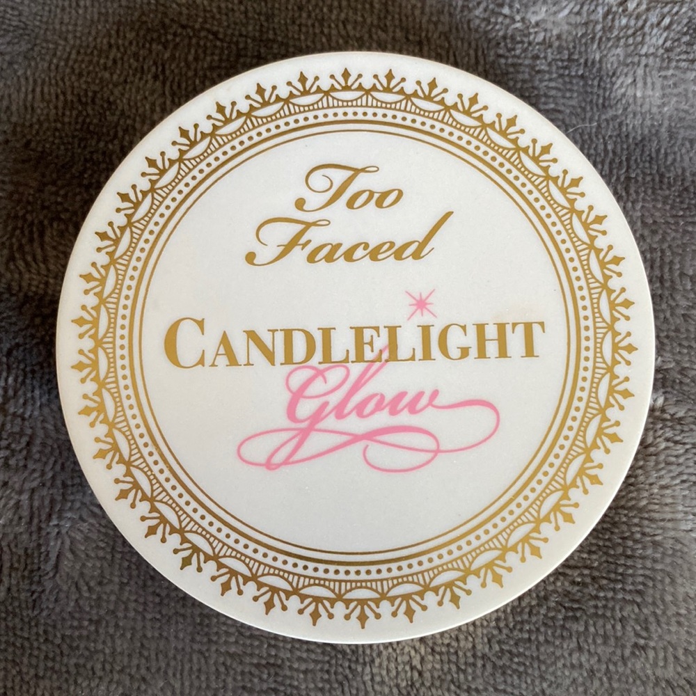 Too Faced Candlelight Glow Highlighter